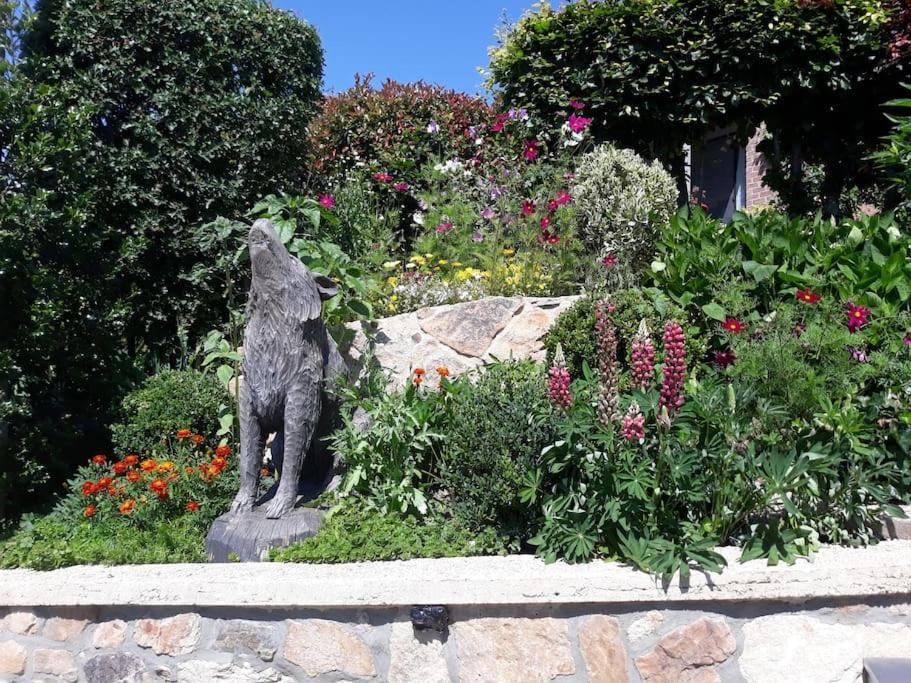 Studio Au Jardin Fleuri Вервье Экстерьер фото